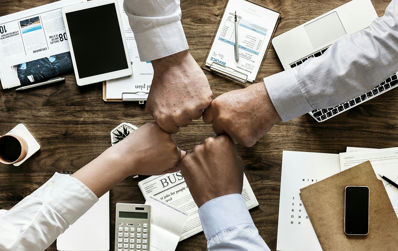 Digital marketing concept with connected devices